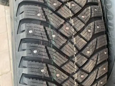 265/55 19 GOODYEAR ULTRA GRIP ICE ARCTIC 2 за 145 000 тг. в Алматы