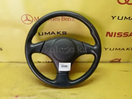Руль Toyota Raum EXZ10 за 15 000 тг. в Караганда