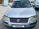 Volkswagen Passat 2001 годаүшін2 400 000 тг. в Алматы
