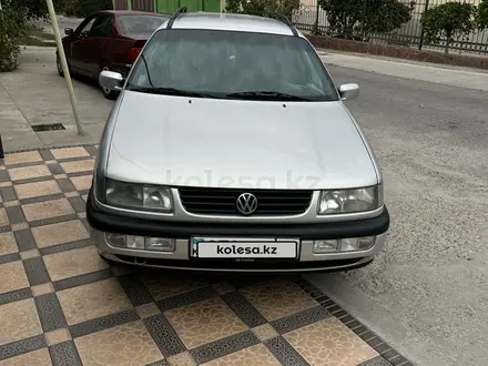 Volkswagen Passat 1994 года за 2 800 000 тг. в Шымкент – фото 2