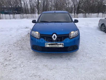 Renault Logan 2014 года за 2 500 000 тг. в Уральск – фото 2