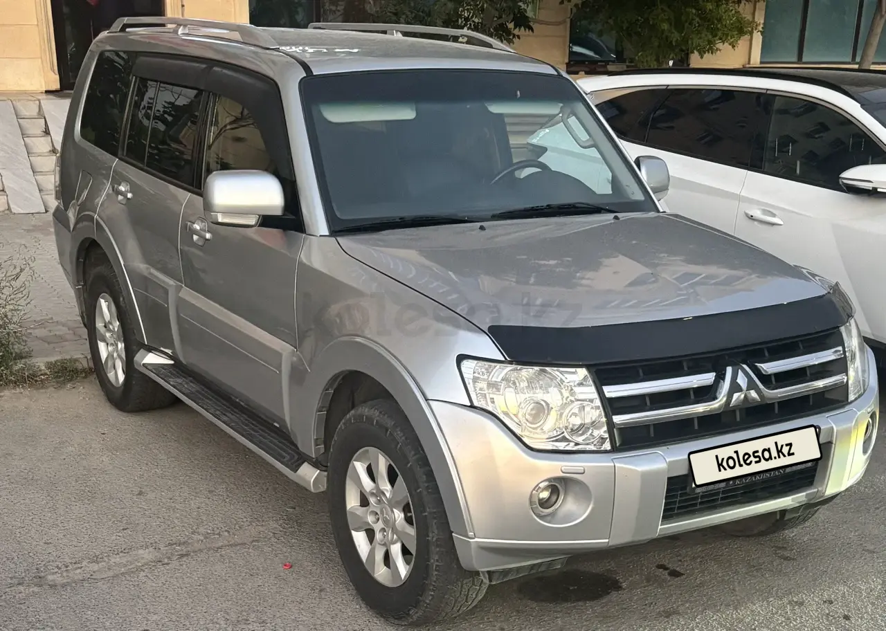 Mitsubishi Pajero, 2012