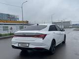 Hyundai Elantra 2022 годаүшін9 200 000 тг. в Алматы – фото 4