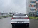 Hyundai Elantra 2022 года за 9 200 000 тг. в Алматы – фото 5