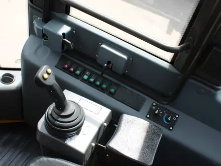 SDLG  LG 933 2026 года за 16 000 000 тг. в Астана – фото 13