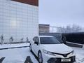 Toyota Camry 2018 года за 15 800 000 тг. в Шымкент – фото 5