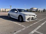 Toyota Camry 2018 годаүшін13 900 000 тг. в Талдыкорган – фото 2