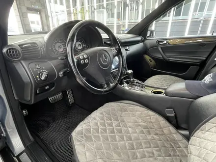 Mercedes-Benz C 230 2007 года за 5 500 000 тг. в Атырау – фото 20