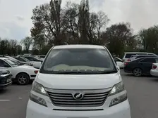 Toyota Vellfire, 2010