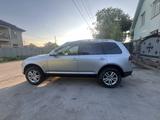 Volkswagen Touareg 2008 годаүшін5 200 000 тг. в Алматы – фото 2