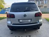 Volkswagen Touareg 2008 годаүшін5 200 000 тг. в Алматы – фото 4