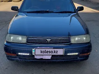 Toyota Vista, 1992