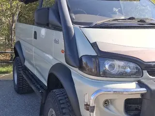 Mitsubishi Delica