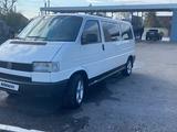 Volkswagen Caravelle 1994 года за 3 000 000 тг. в Караганда