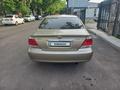 Toyota Camry 2003 годаүшін5 500 000 тг. в Алматы – фото 5