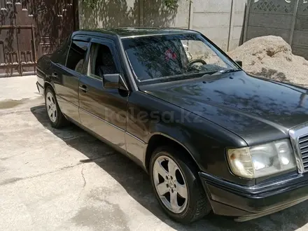 Mercedes-Benz E 200 1991 года за 1 500 000 тг. в Тараз – фото 11
