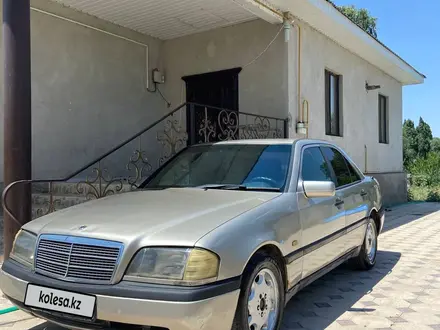 Mercedes-Benz C 180 1996 года за 1 500 000 тг. в Тараз – фото 2