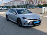 Toyota Camry 2024 года за 20 190 000 тг. в Караганда – фото 3