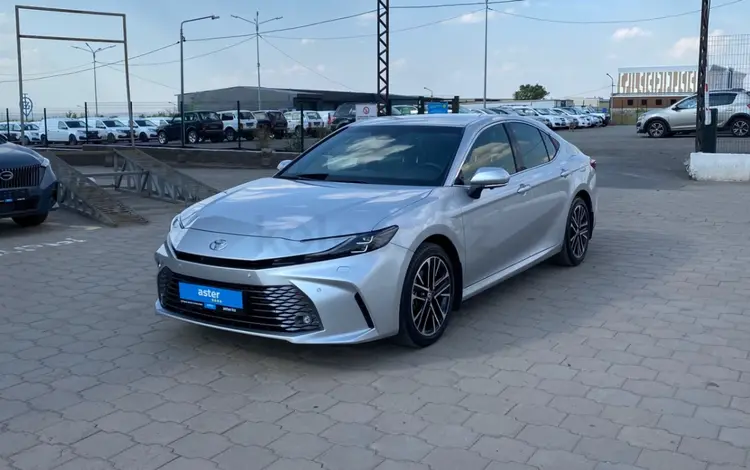 Toyota Camry 2024 года за 19 850 000 тг. в Караганда
