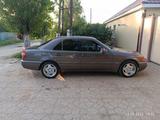 Mercedes-Benz C 220 1994 годаүшін2 900 000 тг. в Актобе – фото 3