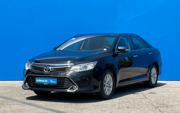 Toyota Camry 2017 года за 9 290 000 тг. в Алматы