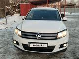 Volkswagen Tiguan 2014 годаfor5 700 000 тг. в Алматы