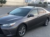 Toyota Camry 2016 годаfor11 000 000 тг. в Актау – фото 2