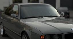 BMW 540 1994 года за 5 300 000 тг. в Алматы – фото 3