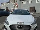 Hyundai Sonata 2018 годаүшін5 600 000 тг. в Уральск