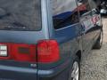 Volkswagen Sharan 2002 года за 2 900 000 тг. в Аксай – фото 2