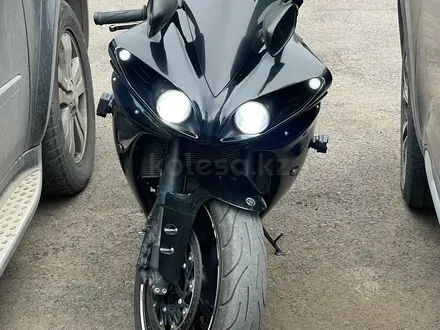 Yamaha  YZF-R1 2010 года за 5 250 000 тг. в Астана – фото 4