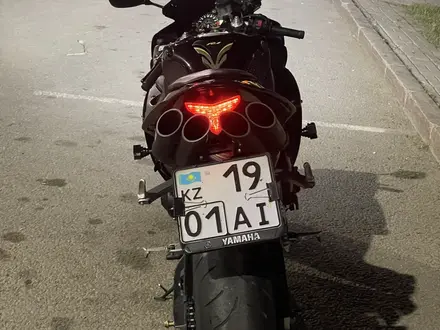Yamaha  YZF-R1 2010 года за 5 250 000 тг. в Астана – фото 8