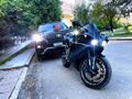 Yamaha  YZF-R1 2010 года за 5 250 000 тг. в Астана – фото 2