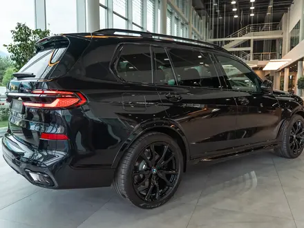 BMW X7 XDrive 40i 2025 года за 85 228 404 тг. в Алматы – фото 4