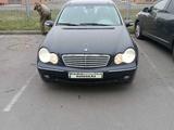 Mercedes-Benz C 240 2001 годаfor3 500 000 тг. в Уральск