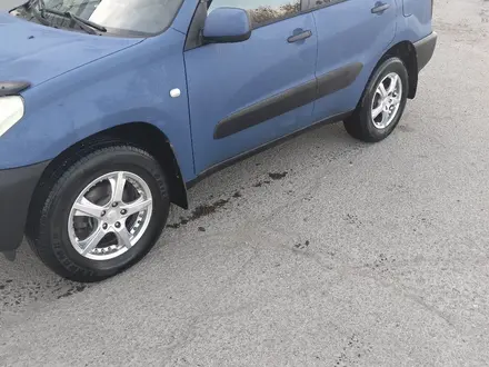 Toyota RAV4 2001 года за 5 300 000 тг. в Усть-Каменогорск – фото 2