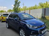 Chevrolet Tracker 2020 года за 7 700 000 тг. в Астана – фото 2