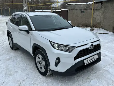 Toyota RAV4 2022 года за 13 200 000 тг. в Караганда – фото 4