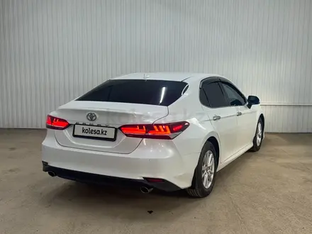 Toyota Camry 2018 года за 9 506 400 тг. в Астана – фото 3