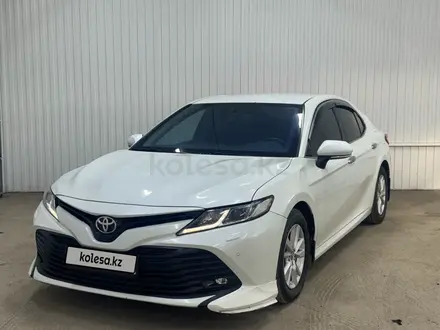 Toyota Camry 2018 года за 9 506 400 тг. в Астана