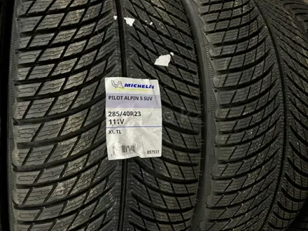 Michelin Pilot Alpin 5 SUV 285/40 R23 111V за 400 000 тг. в Семей – фото 2