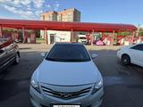 Hyundai Solaris 2016 годаүшін4 950 000 тг. в Петропавловск – фото 3