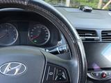 Hyundai Solaris 2016 годаүшін4 950 000 тг. в Петропавловск – фото 5