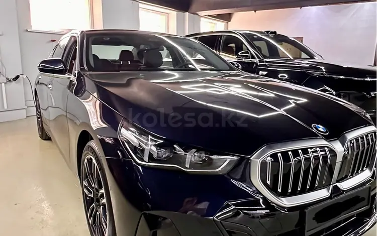 BMW 530 2026 года за 41 999 000 тг. в Астана