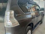 Toyota Land Cruiser Prado 2011 года за 17 500 000 тг. в Актау – фото 2