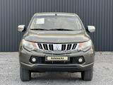 Mitsubishi L200 2015 года за 8 600 000 тг. в Актобе – фото 2