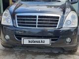 SsangYong Rexton 2012 года за 7 500 000 тг. в Актау – фото 2