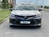 Toyota Camry 2019 года за 11 900 000 тг. в Туркестан – фото 3