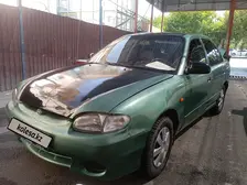 Hyundai Accent, 1998