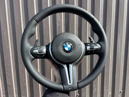 Руль на BMW E90 E70 E89 E81 E82 бмв Е90 Е70 Е89 Е81/руль на бмв е70 за 65 000 тг. в Актобе